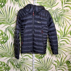 Rab Men’s Black Lightweight Packable Puffer Jacket Size S Hiking Travel Outdoor